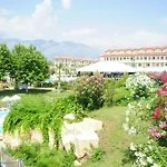 Le Jardin Village 5* Kemer