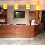 Le Jardin Village 5*