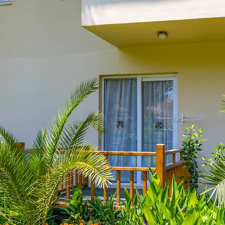 אתר נופש Le Jardin Village