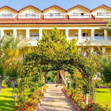 אתר נופש Le Jardin Village