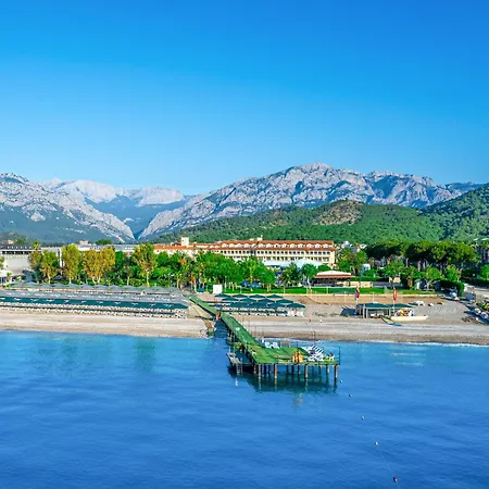 Le Jardin Village