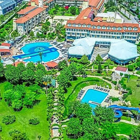 Le Jardin Village 5*