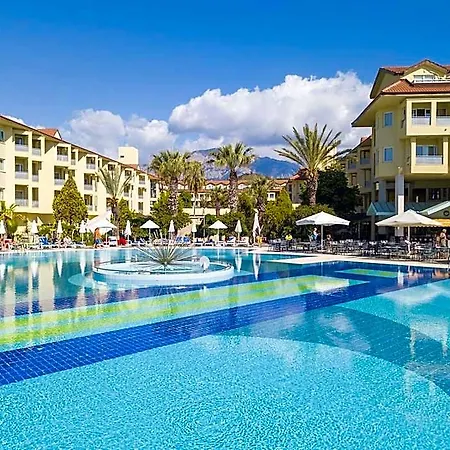 Le Jardin Village 5*