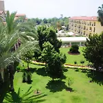Le Jardin Village