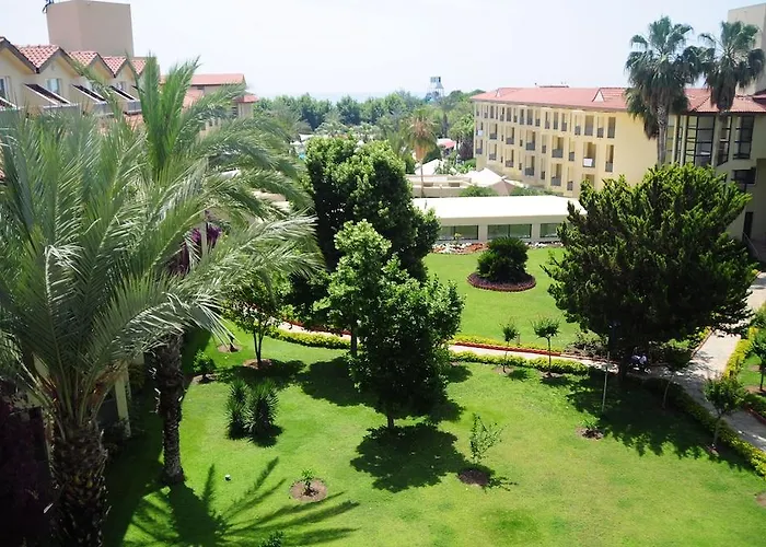 Le Jardin Village