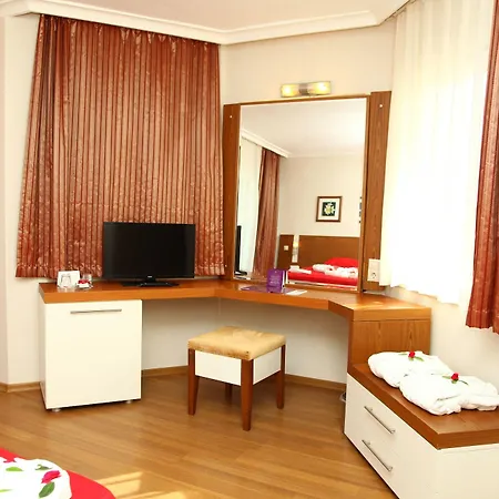 Queen's Park Le Jardin Resort Kemer
