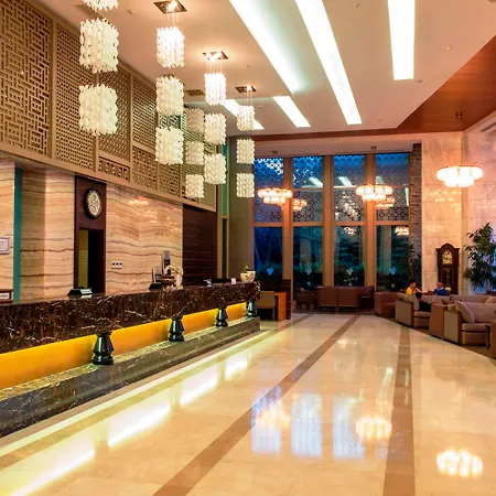Queen's Park Le Jardin 5* Kemer