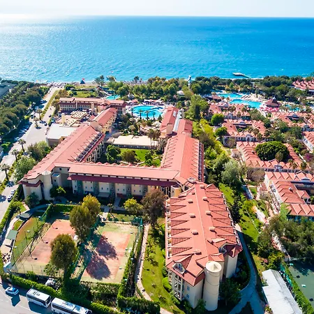 Queen's Park Le Jardin Kemer