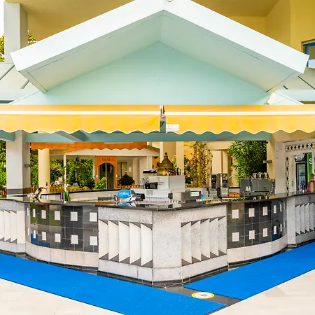 Resort Queen's Park Le Jardin Kemer