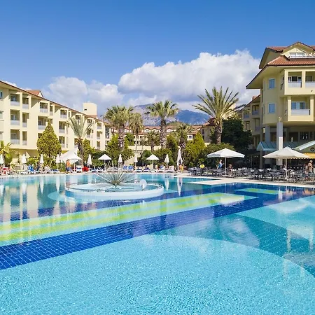Resort Queen's Park Le Jardin 5*