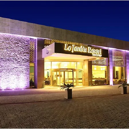 Queen's Park Le Jardin Resort 5*
